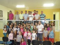  Moção de Congratulações e Aplausos