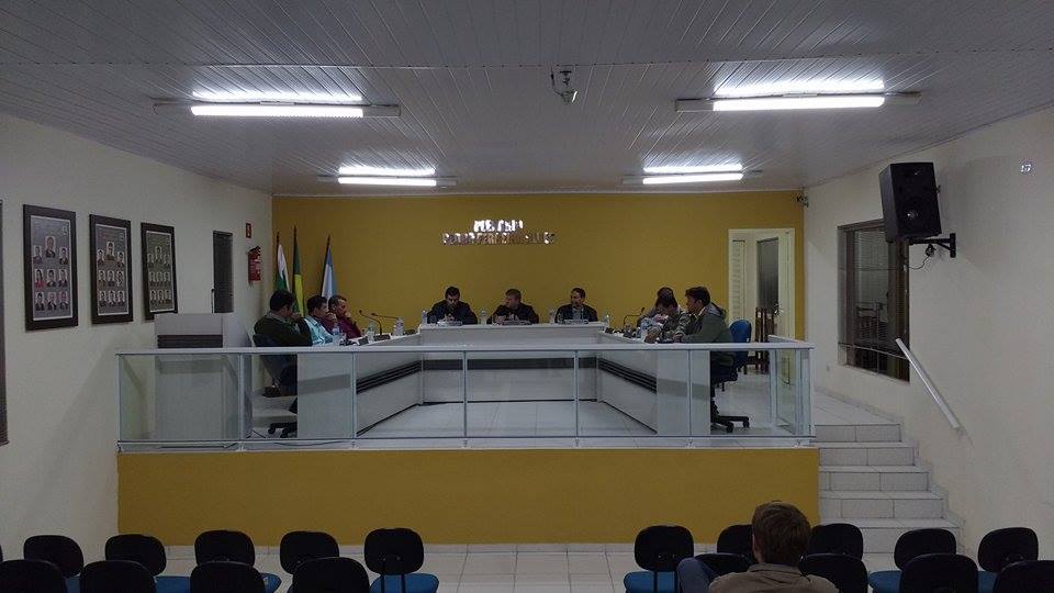 Resumo da 135ª sessão ordinária 04/05/16