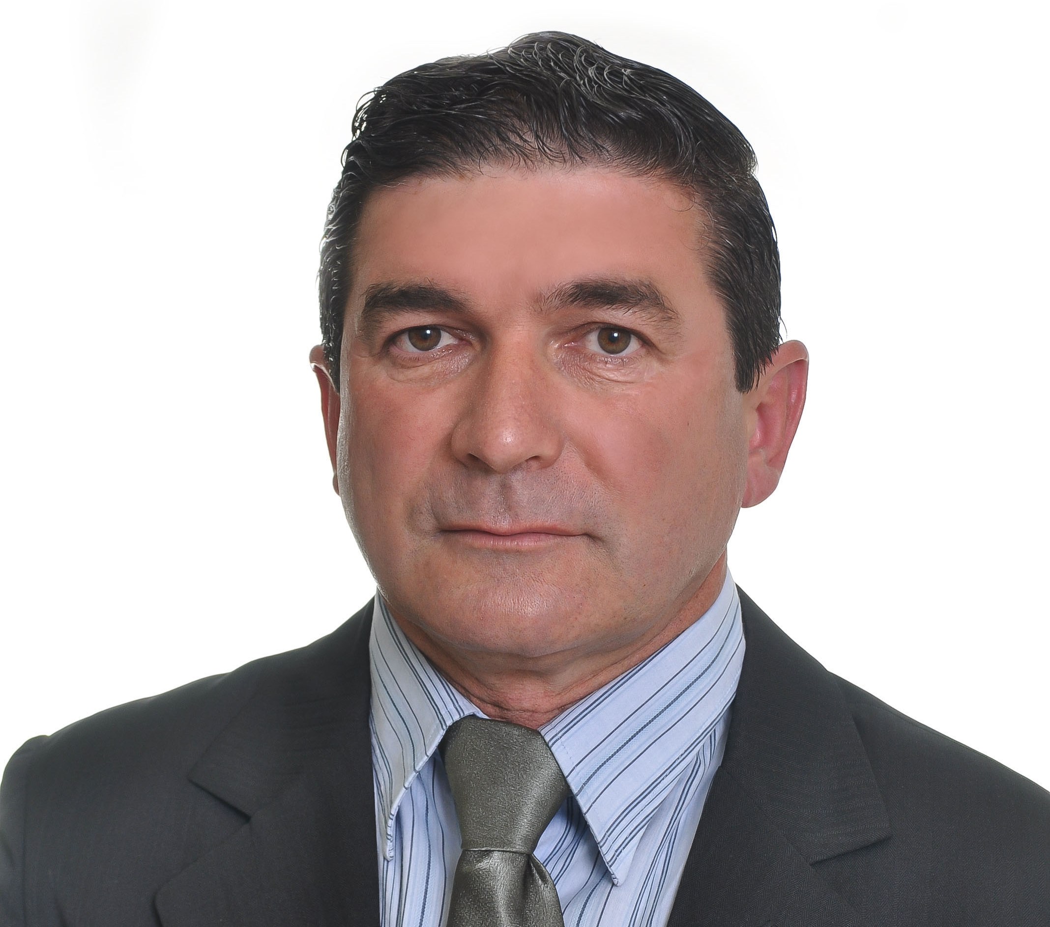 RINALDO PELEGRINO SOLICITA REPAROS NA ESTRADA DA LOCALIDADE DE SERRINHA